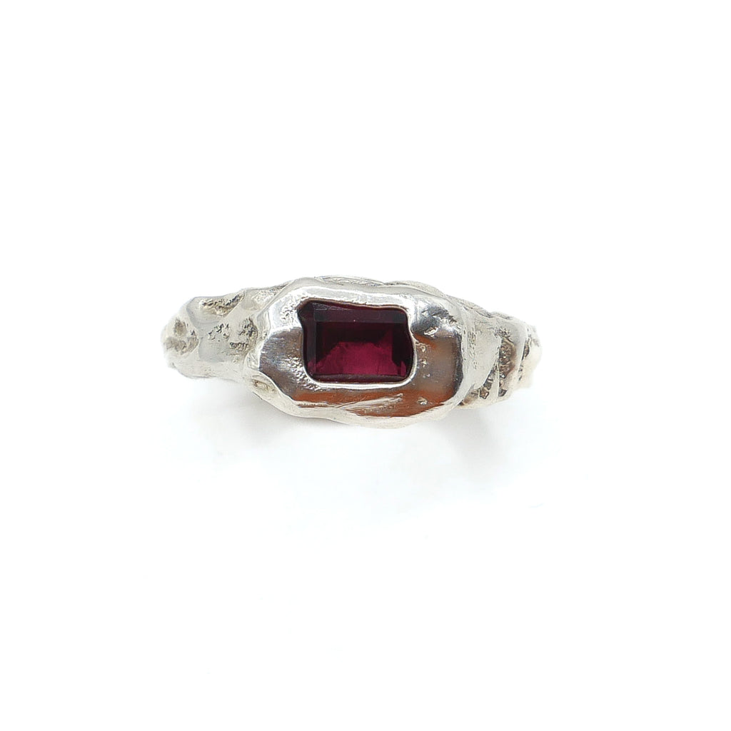 RUBIS SIGNET SILVER T53